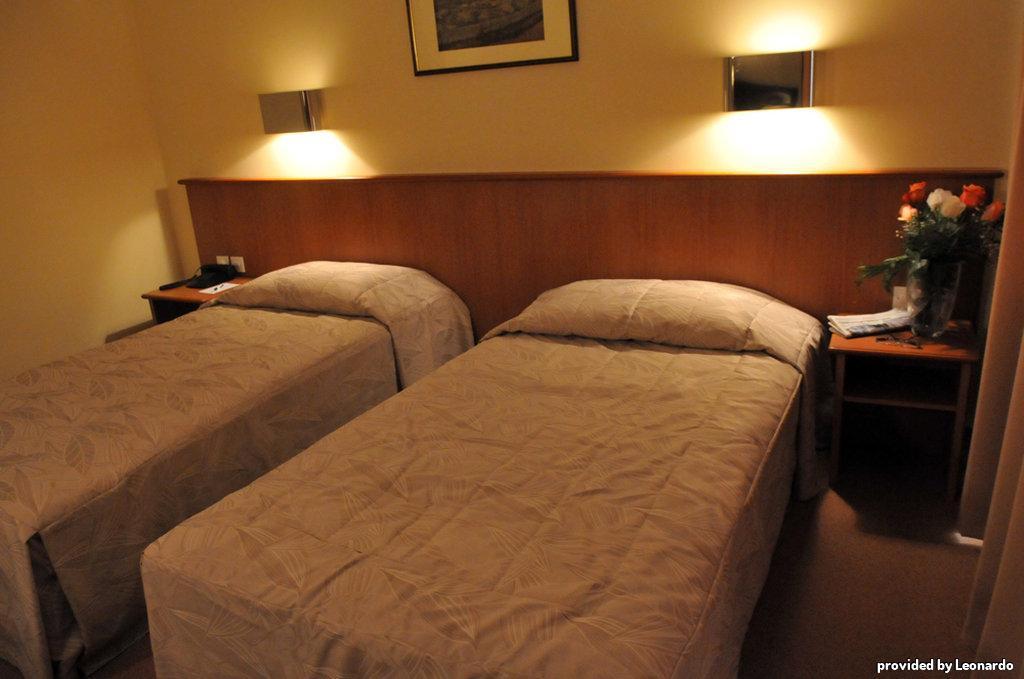 Hotel Bellevue Ilinden 객실 사진