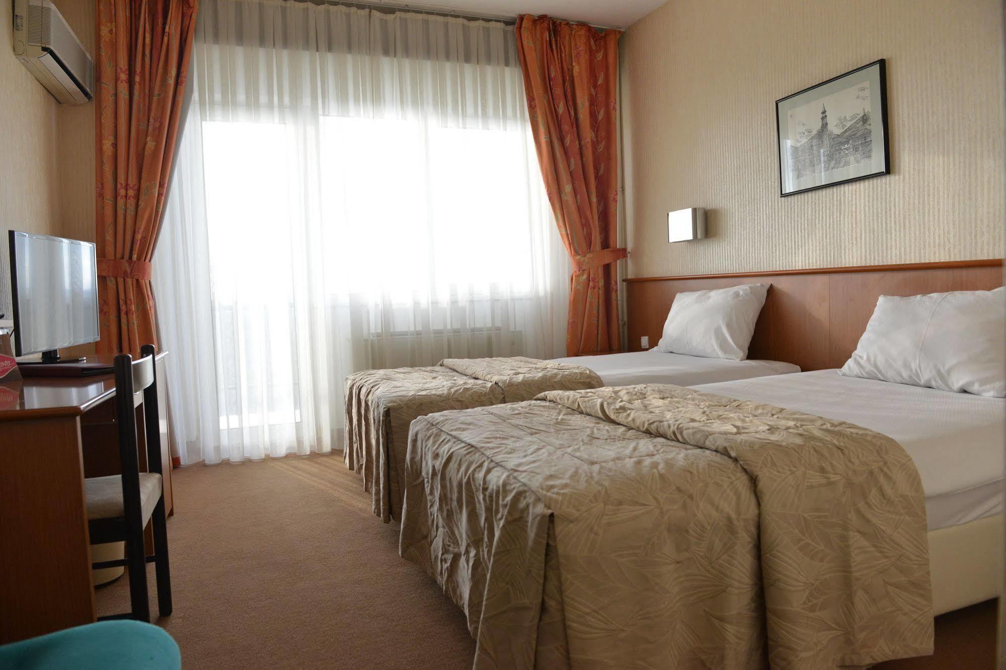 Hotel Bellevue Ilinden 외부 사진